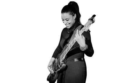 Bass Player: Bass Guitar Techniques for Beginners